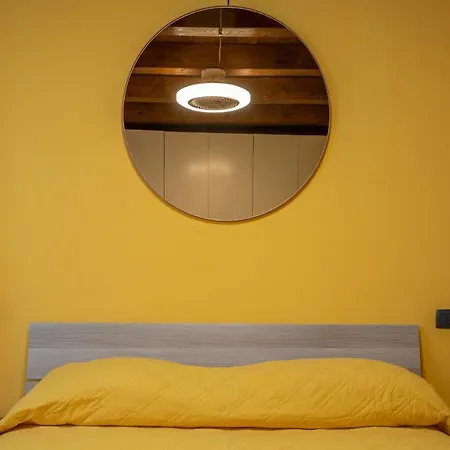 Stylish 2 Bedroom With Balcony فيرونا
