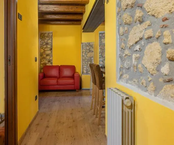 Stylish 2 Bedroom With Balcony Apartmán Verona